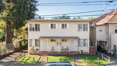 Photo of 8 Howard Avenue, Burlingame, CA 94010 (MLS # ML82062462)