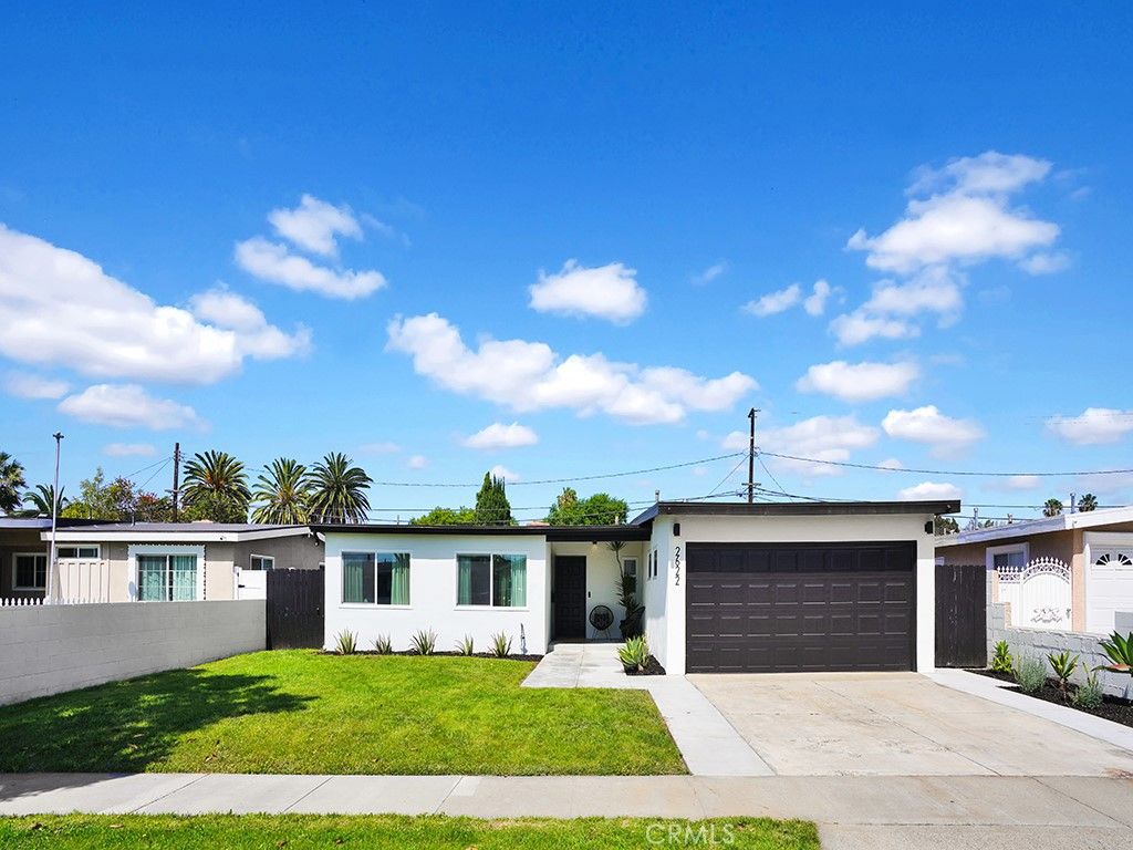 listing image 130723508608560255951