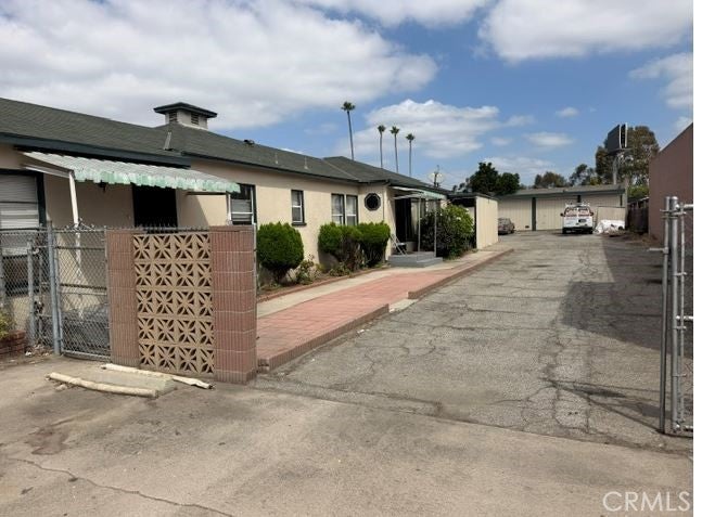 9349 Artesia