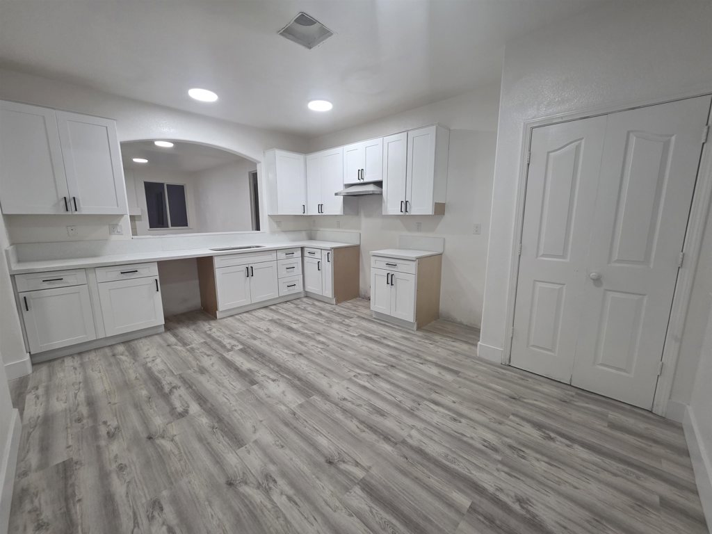 8226 8226 Windmill Oaks Pl