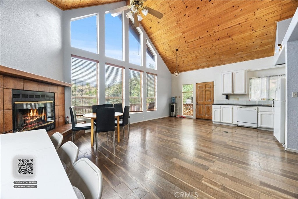 2513 Glacier Drive