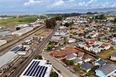 Tiny photo for 1515 Ocean, Oceano, CA 93445 (MLS # PI26090420)
