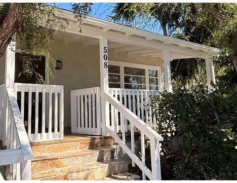 Photo of 508 Seaview St, Laguna Beach, CA 92651 (MLS # LG25233448)