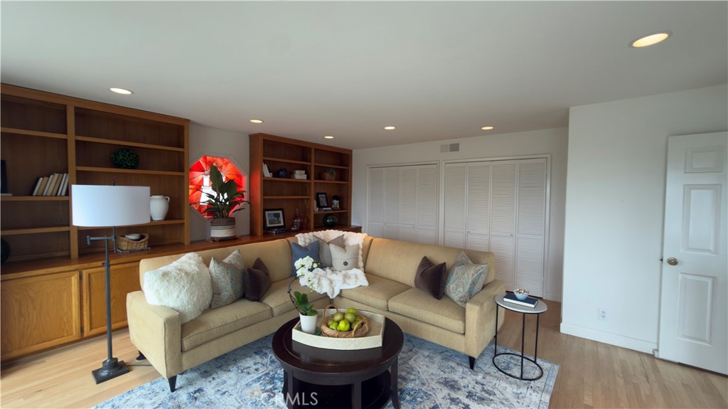 The Village (VIL) - Residential