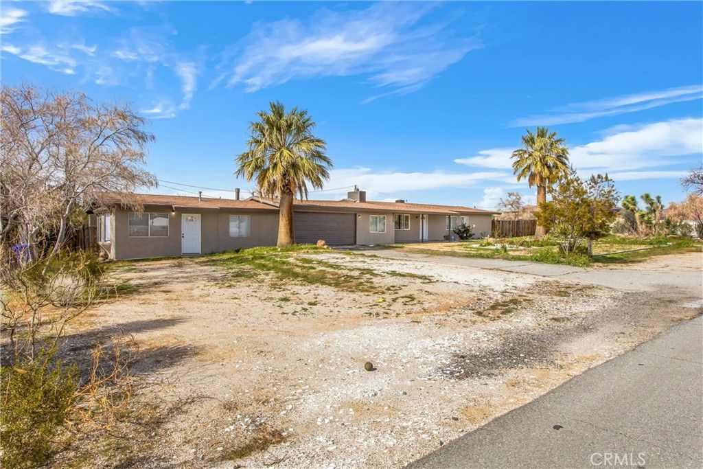 Photo of 15944 Wintun Road, Apple Valley, CA 92307 (MLS # IG26036777)