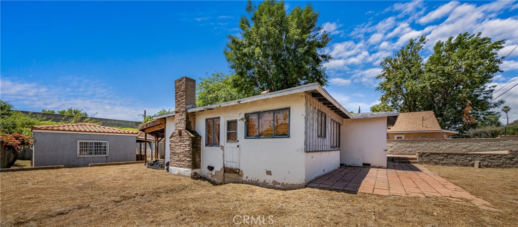 10816 Foothill Boulevard