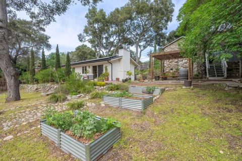 Photo of 23 Paso Hondo, Carmel Valley, CA 93924 (MLS # ML82047857)