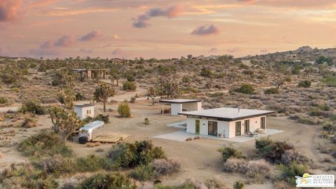 Photo of 5002 Mormon Avenue, Yucca Valley, CA 92284 (MLS # 26672197PS)