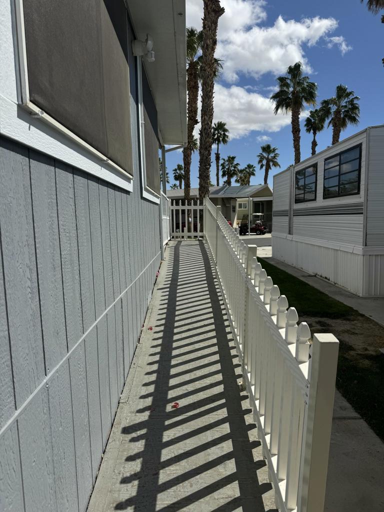 84136 Avenue 44 543