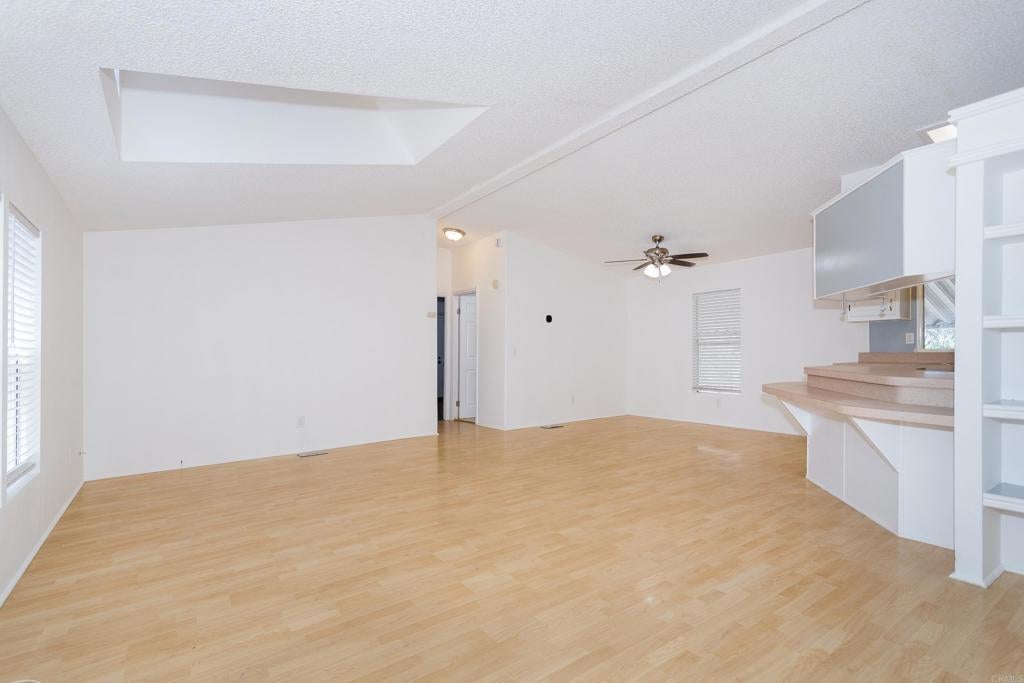 1333 Olive Avenue SPC 27