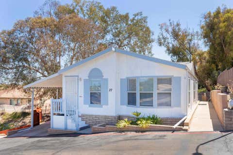 Photo of 1333 Olive Avenue #SPC 27, Vista, CA 92083 (MLS # NDP2607218)
