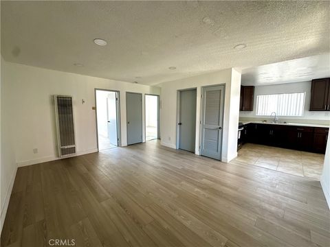 Photo of 801 E Chestnut Street #8, Glendale, CA 91205 (MLS # SR25243359)