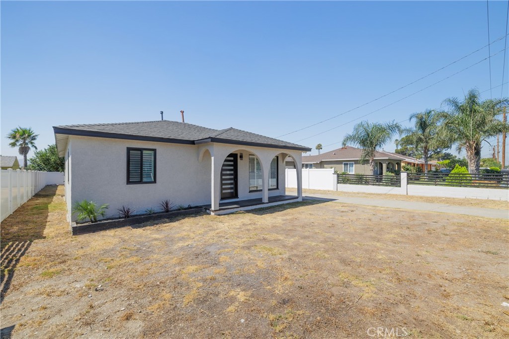 16251 Ivy Avenue