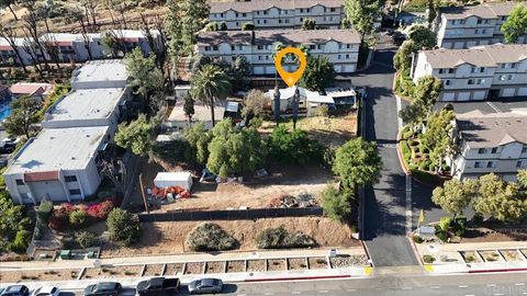 Photo of 12830 Mapleview St St, Lakeside, CA 92040 (MLS # PTP2602897)