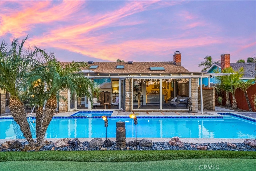 23241 El Gato WAY