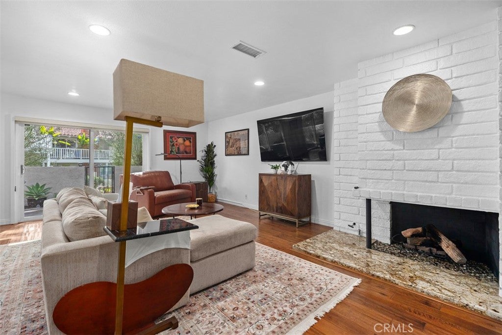 521 Playa, Newport Beach CA 92660 - Photo 8