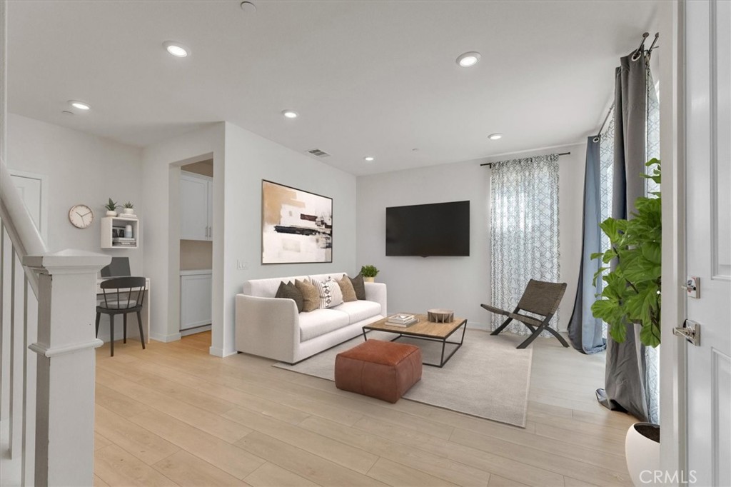 Crimson (CRIM5P) - Residential