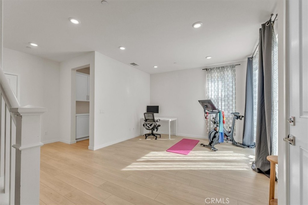 Crimson (CRIM5P) - Residential