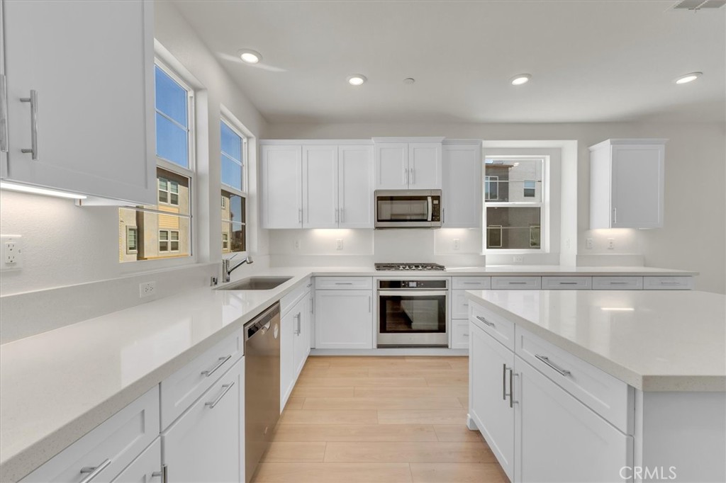 Crimson (CRIM5P) - Residential