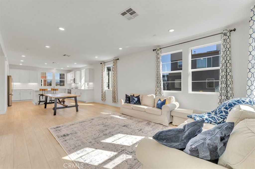 Crimson (CRIM5P) - Residential