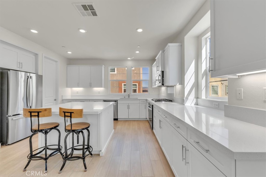 Crimson (CRIM5P) - Residential