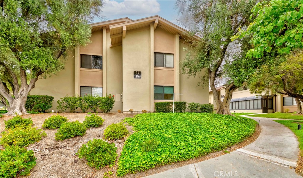 13602 La Jolla Circle 16-C