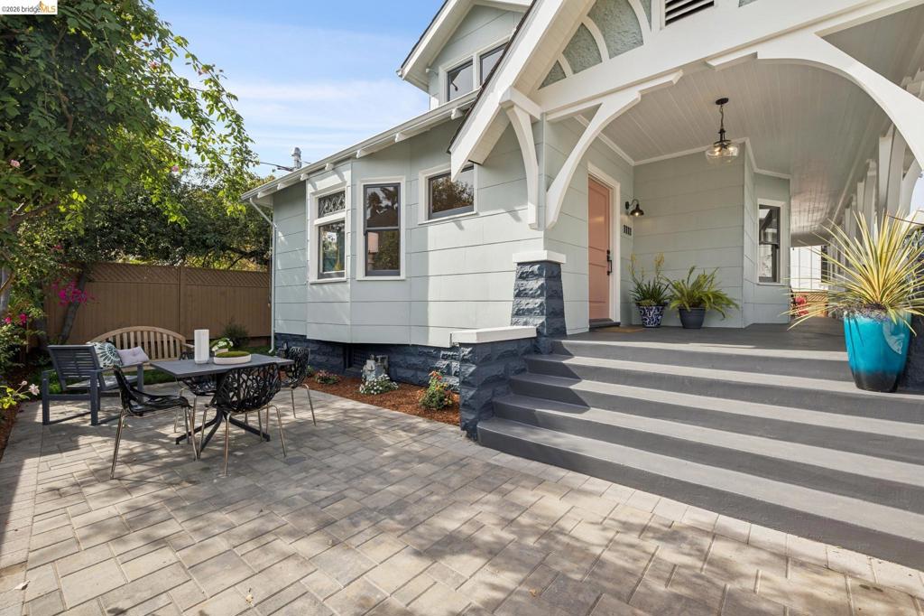 1111 Allston Way