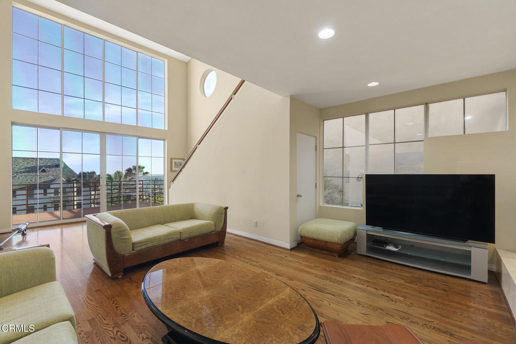 8246 woodshill trail