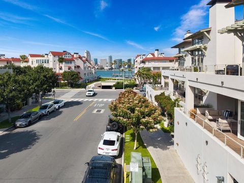 1220 1st Street 204 Coronado CA 92118