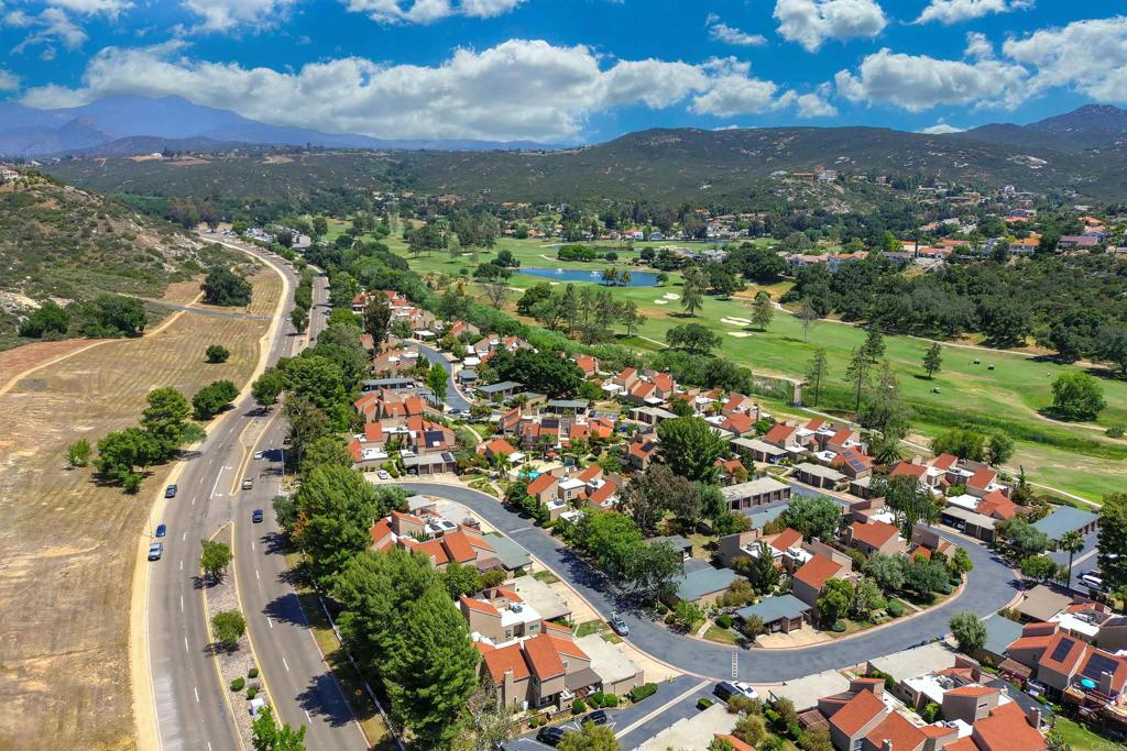 SD COUNTRY ESTATES - Residential