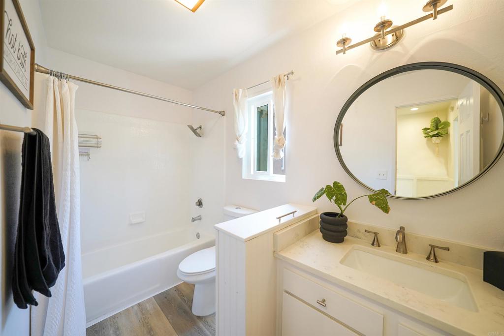 SD COUNTRY ESTATES - Residential