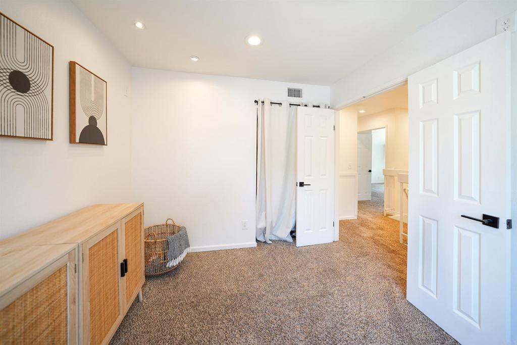 SD COUNTRY ESTATES - Residential