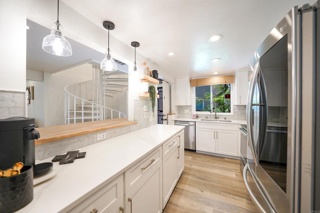 SD COUNTRY ESTATES - Residential