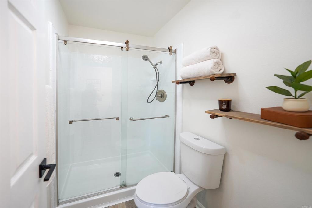 SD COUNTRY ESTATES - Residential