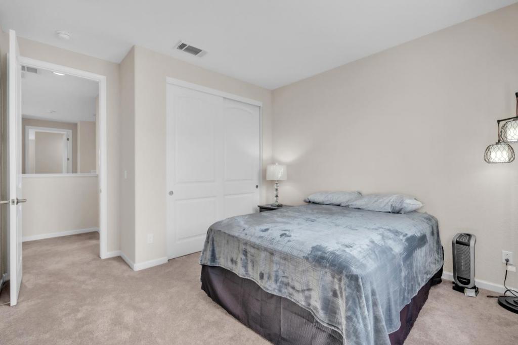 2256 Dorset Lane