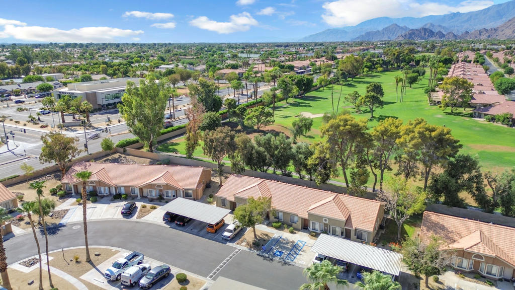Royal Palms Condos - Residential Lease