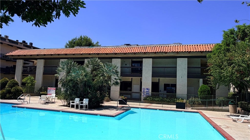 5460 White Oak No. D312