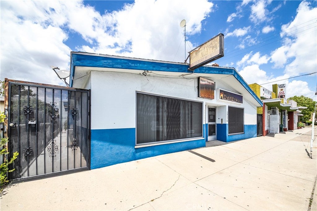 13175 Blvd. Paramount