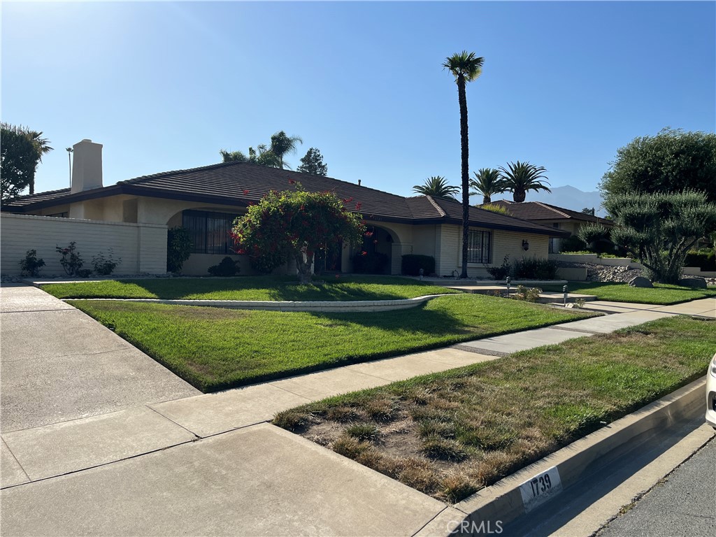 1739 N. Tulare Way