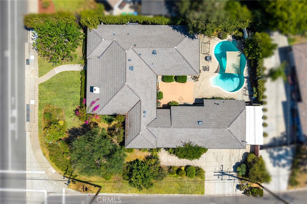 1700 N Santa Anita Avenue