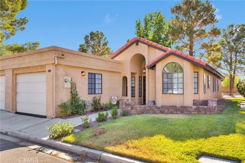 11722 Oak Street Apple Valley CA 92308