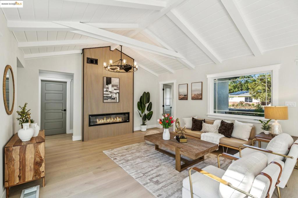 SAN MIGUEL - Residential