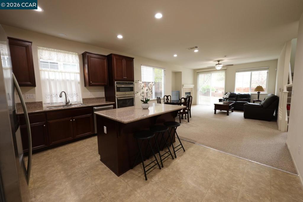 5041 5041 Escalon Cir