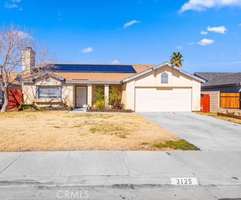 Photo of 3125 Edwards Ave, Rosamond, CA 93560 (MLS # SR26032063)