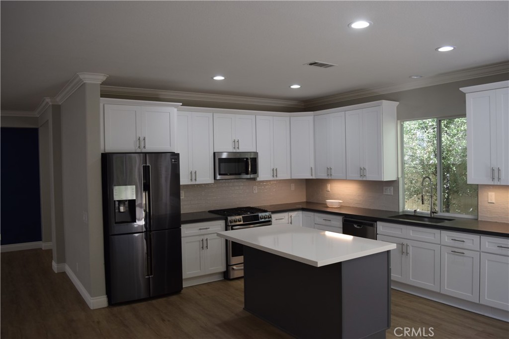 Alipaz (ALIP) - Residential Lease
