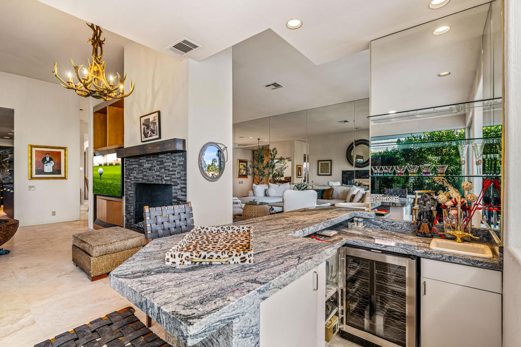 Desert Horizons C.C. - Residential