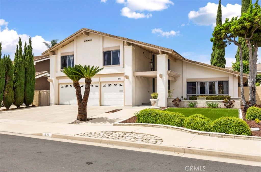 513 Apache Drive