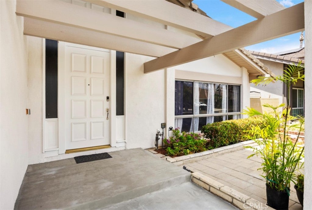 513 Apache Drive