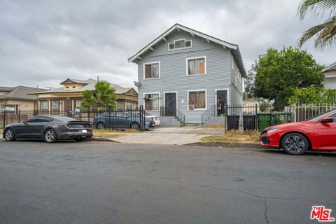 Photo of 433 E 41st Place #433, Los Angeles, CA 90011 (MLS # 25605971)