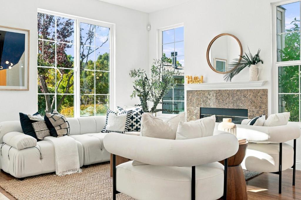 153 Positano Circle